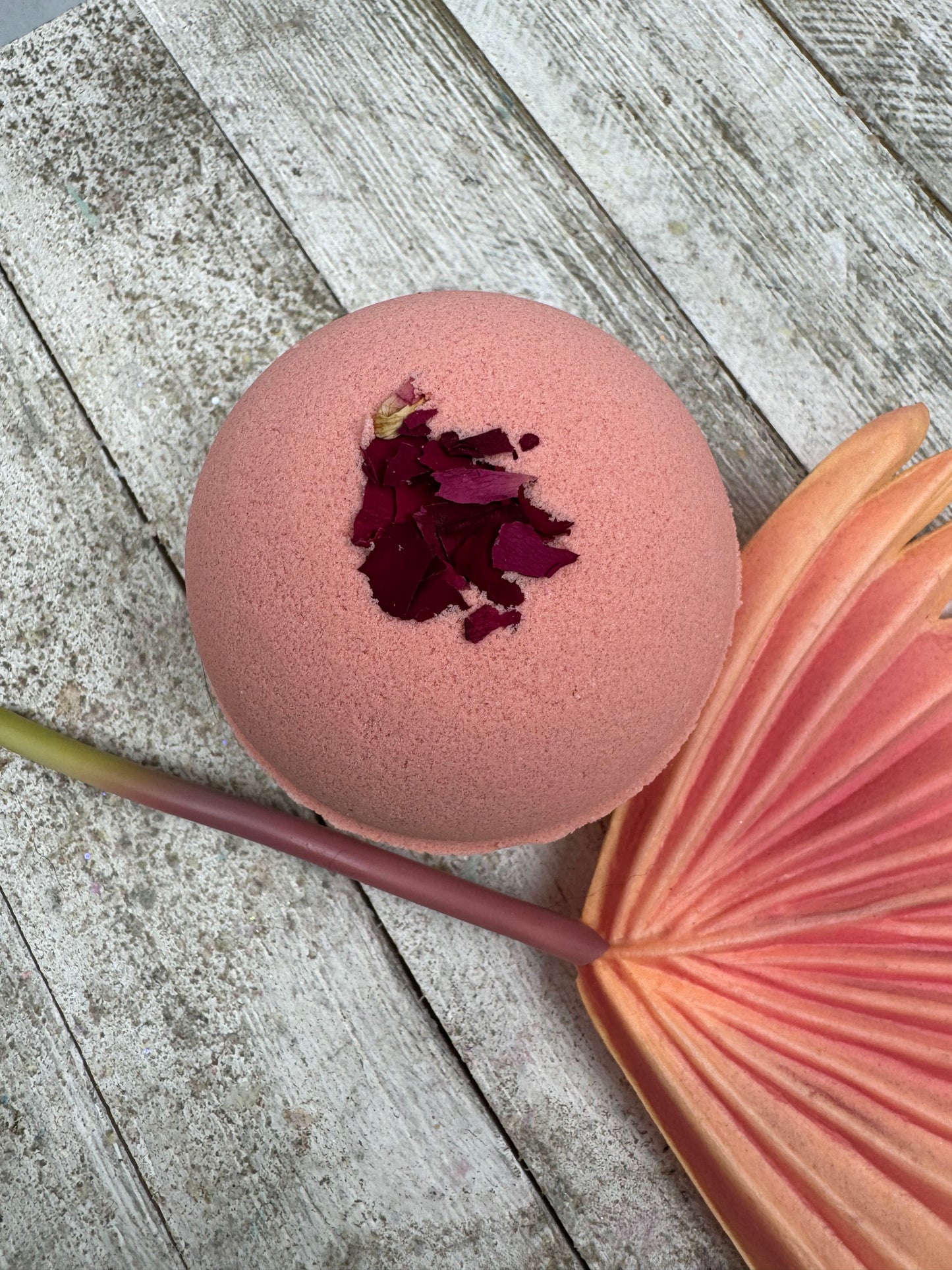 Rose Gold Bath Bomb with rose botanicals