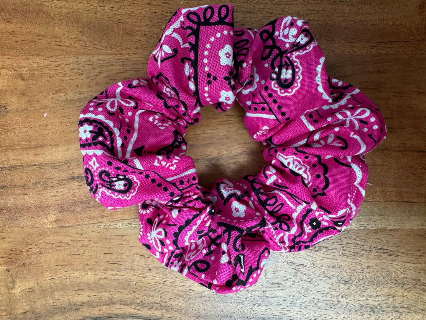 Regular Size Scrunchies/for her/gift for her/scrunchie