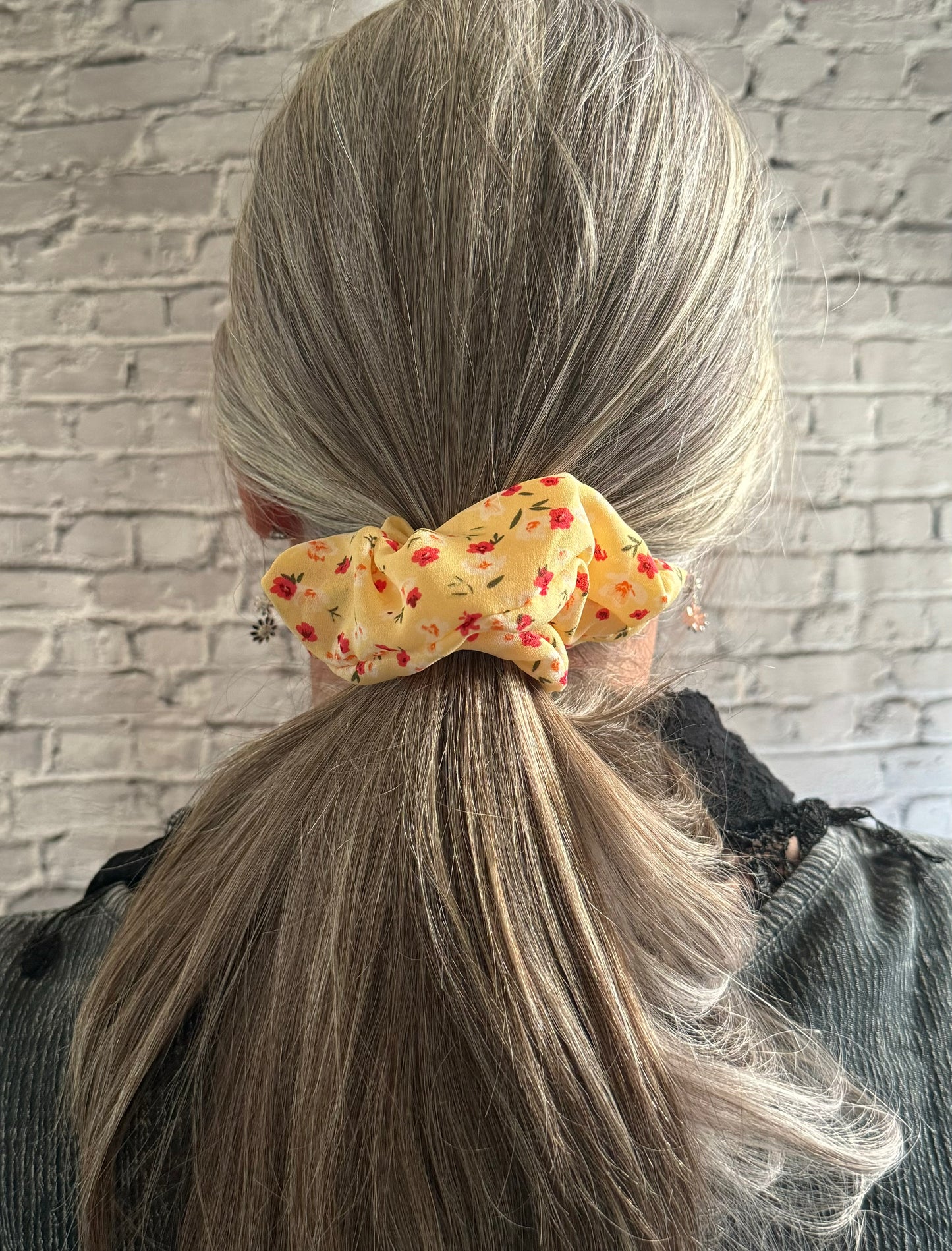 Regular Size Scrunchies/for her/gift for her/scrunchie