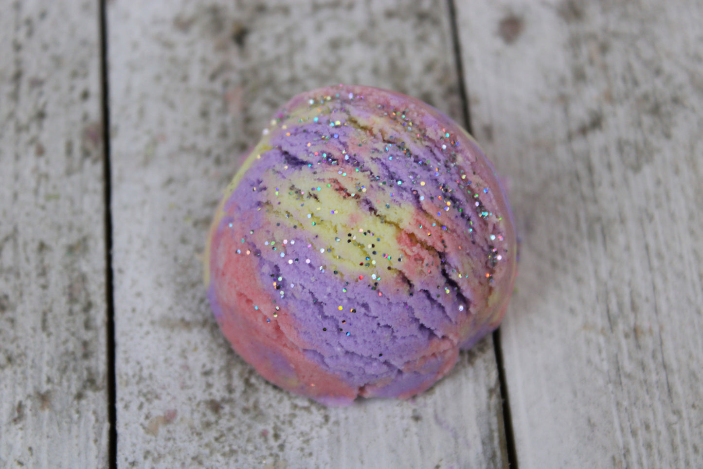 This is another close up to show the glitter.