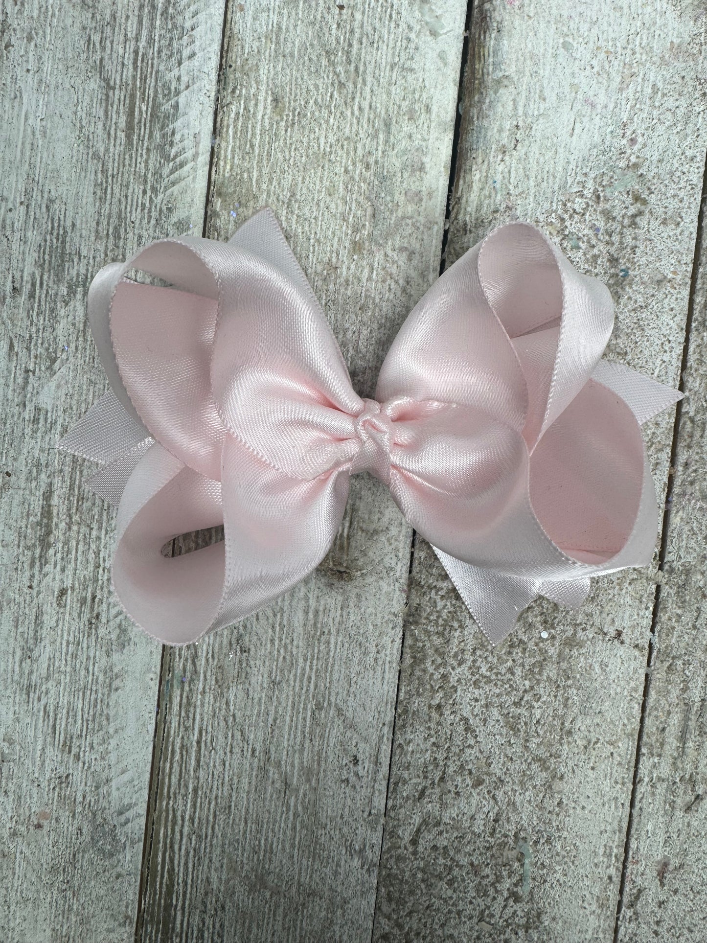 Boutique Bow blush pink