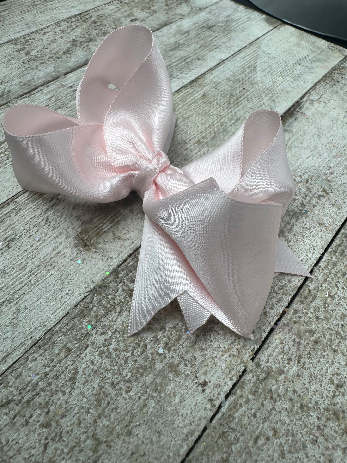 Boutique Bow blush pink