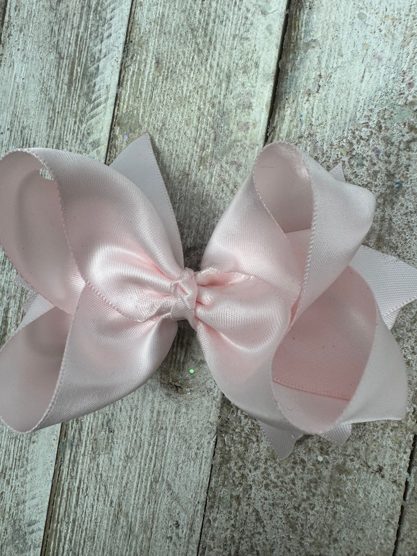 Boutique Bow blush pink