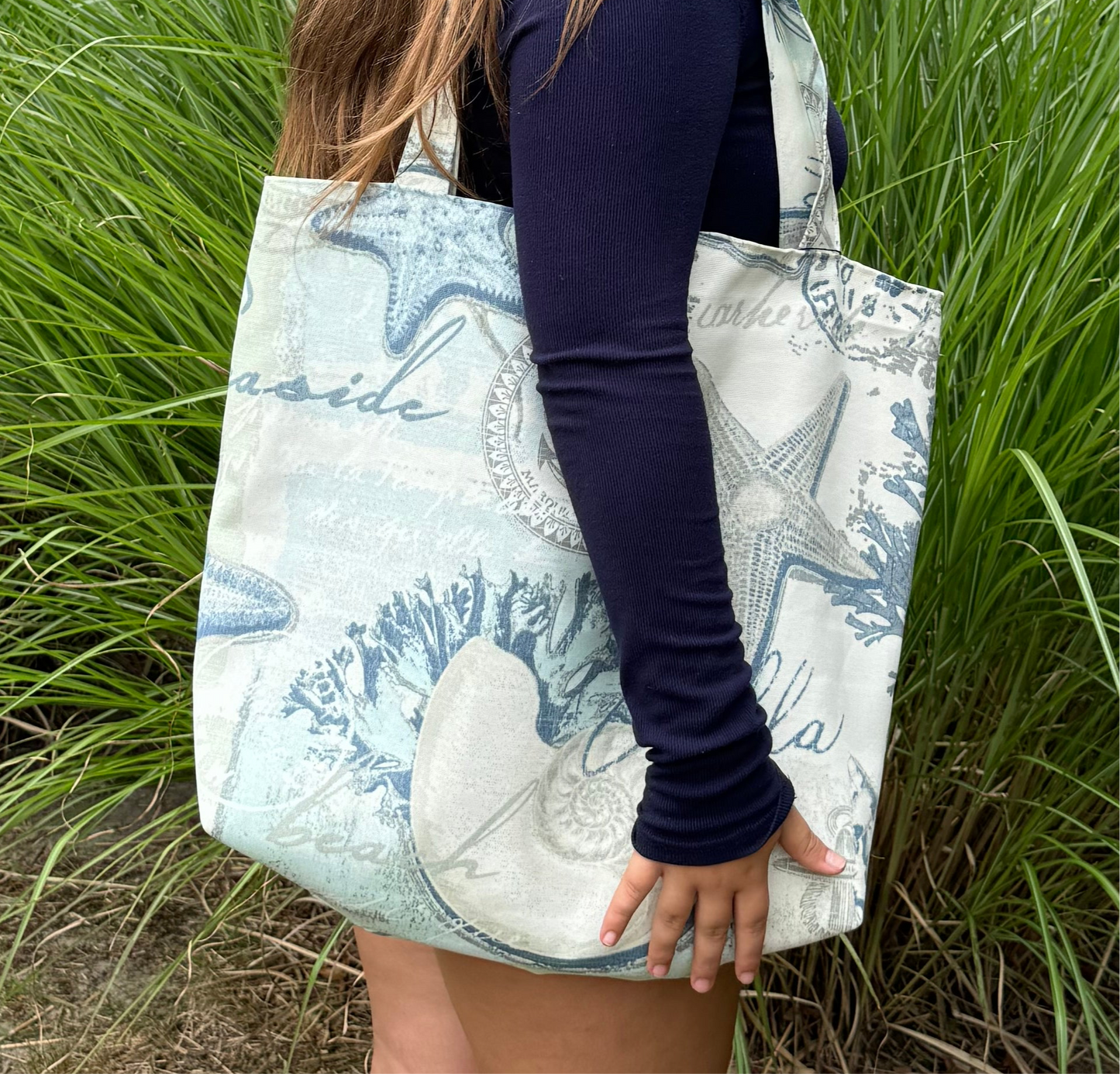 Nautical Beach Bag with inner lining and pockets